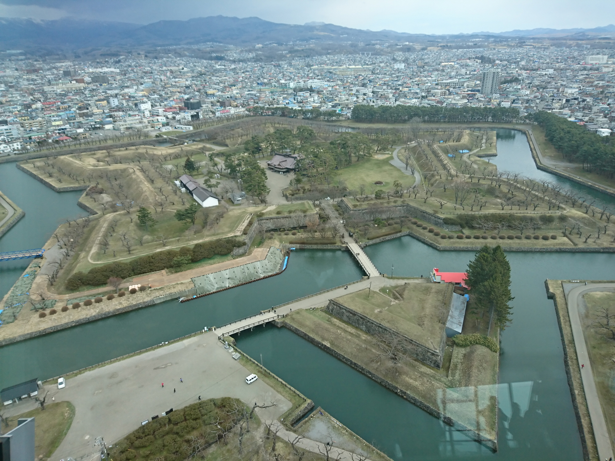 2000-五稜郭タワーから見た五稜郭